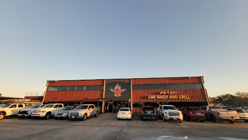 Hugh & Jeff's Car Wash & Grill en League City