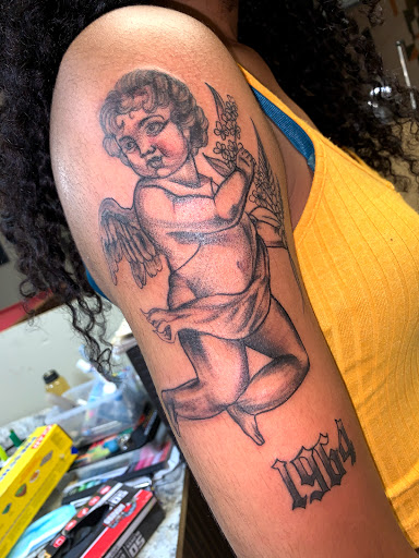 Explore meaningful stick and poke tattoo ideas, creative tattoo ideas in Powderly, available at Best Ink Tattoo Studio