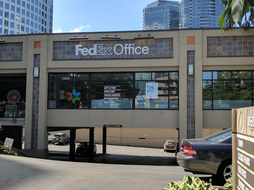 Print Shop «FedEx Office Print & Ship Center», reviews and photos, 10635 NE 8th St, Bellevue, WA 98004, USA