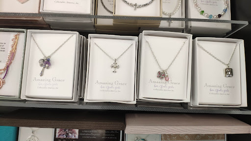 Christian Book Store «Mardel Christian & Education», reviews and photos, 4652 S Cooper St, Arlington, TX 76017, USA