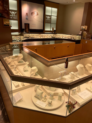 Jewelry Store «Jared The Galleria of Jewelry», reviews and photos, 685 San Antonio Rd #19, Mountain View, CA 94040, USA