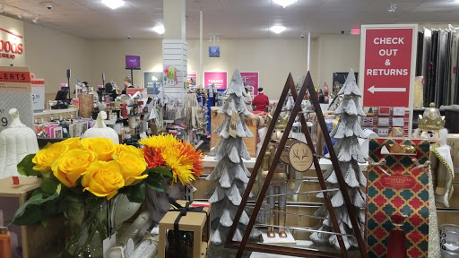 Department Store «HomeGoods», reviews and photos, 1087 Old Country Rd, Riverhead, NY 11901, USA