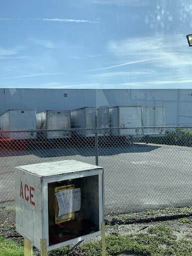 Hardware Store «Ace Hardware Distribution Center», reviews and photos, 1220 US-301, Tampa, FL 33619, USA