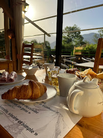 Photos du propriétaire du Restaurant Logis le Chalet à Saint-Maurice-en-Trièves - n°9