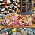 Photo n° 2 de l'avis de Viking.i fait le 28/01/2023 à 15:06 pour Sherpa Supermarché Valcenis Les Champs à Val-Cenis