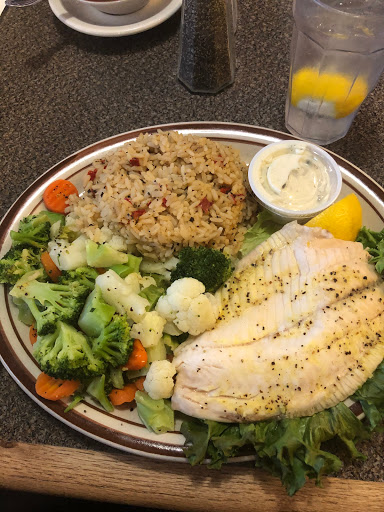 Truck Stop «Pioneer Villa Truck Plaza Inc», reviews and photos, 33180 OR-228, Halsey, OR 97348, USA