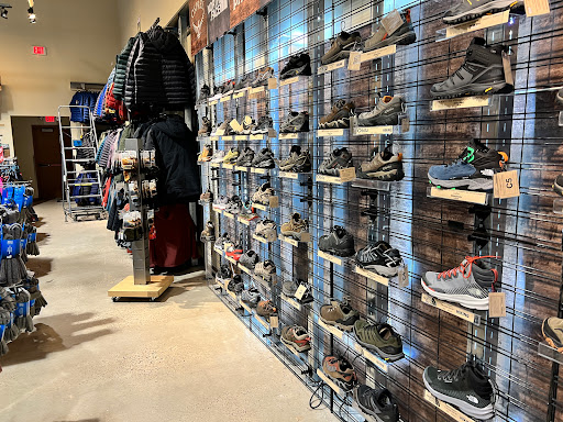 Outdoor Sports Store «Eastern Mountain Sports», reviews and photos, US-1, Princeton, NJ 08540, USA
