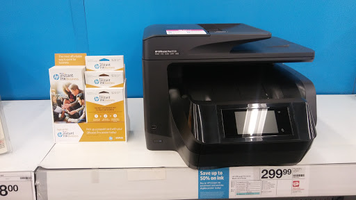 Office Supply Store «Staples», reviews and photos, 19141 Golden Valley Rd, Santa Clarita, CA 91387, USA