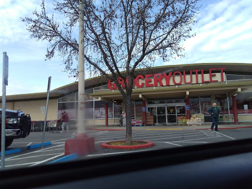Grocery Store «Grocery Outlet Bargain Market», reviews and photos, 1155 S Main St, Lakeport, CA 95453, USA