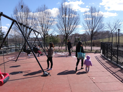 Park «Elmhurst Park», reviews and photos, 57th Ave & Grand avenue, Queens, NY 11373, USA