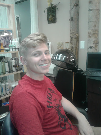 Hair Salon «Boulder Natural/Organic Hair Salon», reviews and photos, 2422 Arapahoe Ave, Boulder, CO 80302, USA