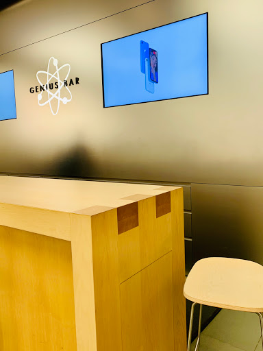 Computer Store «Apple Fair Oaks», reviews and photos, 11750 Fair Oaks Mall, Fairfax, VA 22033, USA