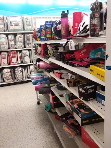 Clothing Store «Ross Dress for Less», reviews and photos, 1299 Colusa Ave, Yuba City, CA 95991, USA