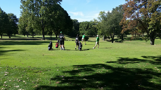 Golf Course «Highland Park Golf Course», reviews and photos, 1613 S Main St, Bloomington, IL 61701, USA