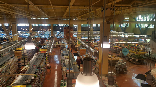 Grocery Store «Whole Foods Market», reviews and photos, 1210 NW Couch St, Portland, OR 97209, USA
