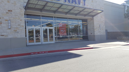 Clothing Store «Old Navy», reviews and photos, 12909 Shops Pkwy, Bee Cave, TX 78738, USA