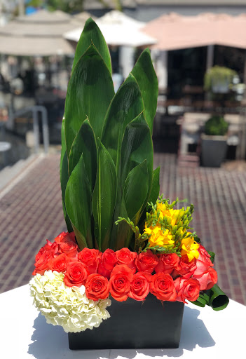 Florist «Laguna Florist (Laguna Beach)», reviews and photos, 540 S Coast Hwy, Laguna Beach, CA 92651, USA