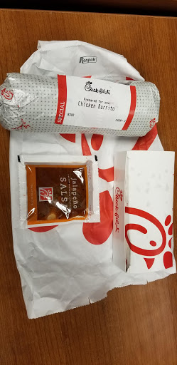 Fast Food Restaurant «Chick-fil-A», reviews and photos, 4412 Chantilly Pl, Chantilly, VA 20151, USA