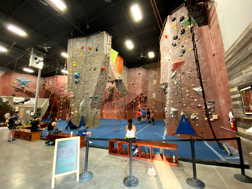 Rock Climbing «Summit Climbing, Yoga & Fitness – Grapevine», reviews and photos, 1040 Mustang Dr, Grapevine, TX 76051, USA