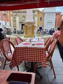 Atmosphère du Restaurant la Claire Fontaine à Nice - n°1