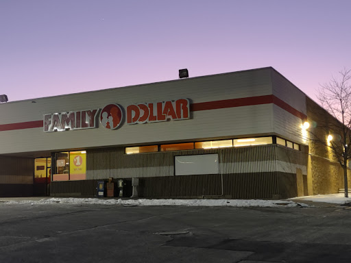 Discount Store «Family Dollar», reviews and photos, 36113 E Michigan Ave, Wayne, MI 48184, USA