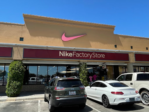 Clothing Store «Nike Factory Store», reviews and photos, 10746 Emerald Coast Pkwy #159, Destin, FL 32550, USA