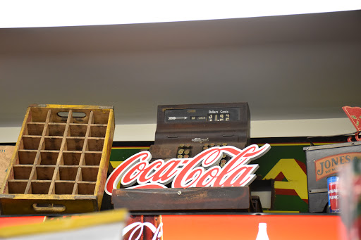 Grocery Store «Cornwall Country Market», reviews and photos, 25 Kent Rd S, Cornwall Bridge, CT 06754, USA