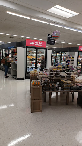 Supermarket «Super Stop & Shop», reviews and photos, 469 Pleasant St, Attleboro, MA 02703, USA