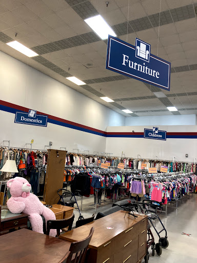 Thrift Store «Goodwill Industries of Greater Cleveland & East Central Ohio», reviews and photos, 14690 Snow Rd, Brook Park, OH 44142, USA