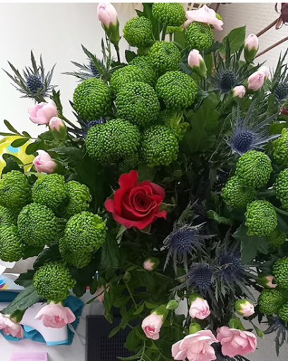 Marché Aux Fleurs In Versailles Zaubee 