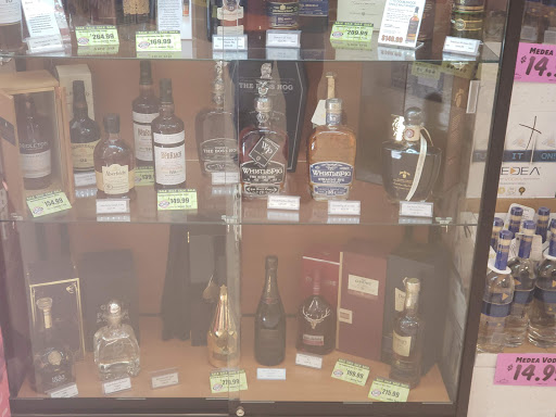 State Liquor Store «NH Liquor & Wine Outlet», reviews and photos, 68 Elm St, Manchester, NH 03103, USA