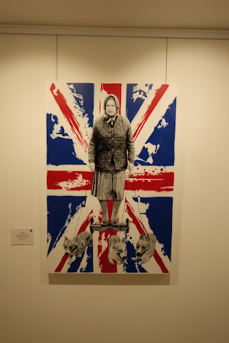 Graffik Gallery London - London