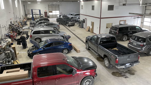 Auto Body Shop «Gales Body Shop», reviews and photos, 12859 Levan Rd, Livonia, MI 48150, USA