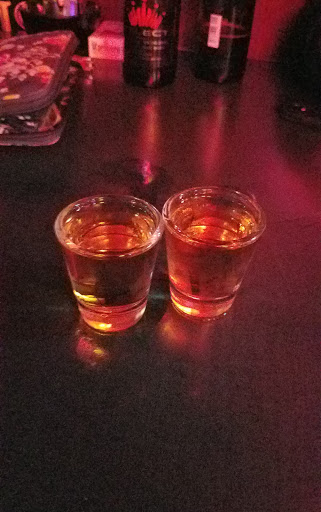 Bar «Tuners Bar & Grill», reviews and photos, 130 S Main St, St Charles, MO 63301, USA