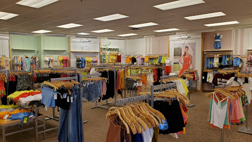 Shopping Mall «Vacaville Premium Outlets», reviews and photos, 321 Nut Tree Rd, Vacaville, CA 95687, USA