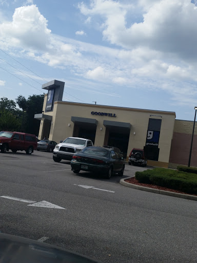 Thrift Store «Goodwill», reviews and photos, 1819 Alafaya Trail, Oviedo, FL 32765, USA