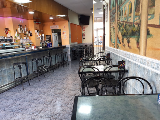Información y opiniones sobre BAR TRIUNFO de San Felíu De Llobregat