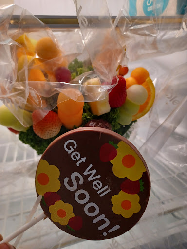 Gift Shop «Edible Arrangements», reviews and photos, 340 Oyster Point Rd #104, Newport News, VA 23602, USA
