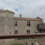 Photo n° 1 de l'avis de Axel. fait le 03/07/2023 à 18:07 pour Château de Mélusine et son parc de loisirs médiéval à Saint-Jean-d'Angle