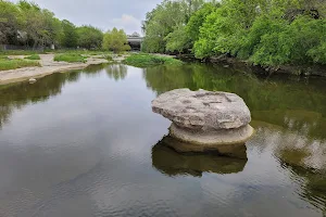 The Round Rock image