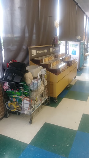 Pet Supply Store «Petco Animal Supplies», reviews and photos, 825 Brevard Rd, Asheville, NC 28806, USA
