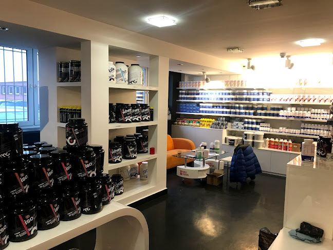 Muscle Clinic / Producent