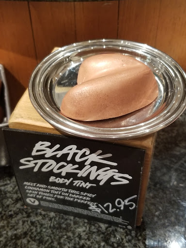 Cosmetics Store «Lush Cosmetics», reviews and photos, 825 Dulaney Valley Rd #2100, Towson, MD 21204, USA