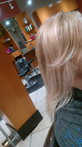 Hair Salon «Fantastic Sams Cut & Color», reviews and photos, 25680 Pontiac Trail, South Lyon, MI 48178, USA