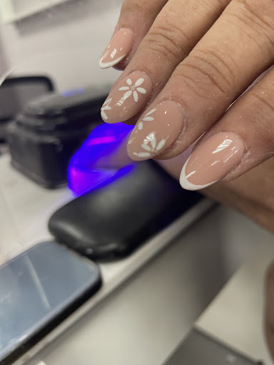 Nail Salon «Blush Nail & Spa», reviews and photos, 4013 Oakwood Blvd, Hollywood, FL 33020, USA