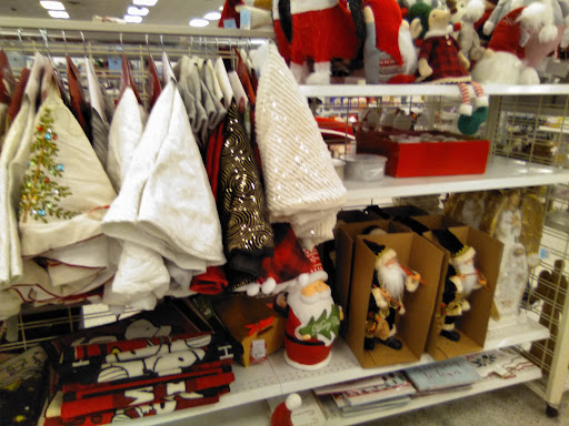 Clothing Store «Ross Dress for Less», reviews and photos, 6857 Siegen Ln, Baton Rouge, LA 70809, USA