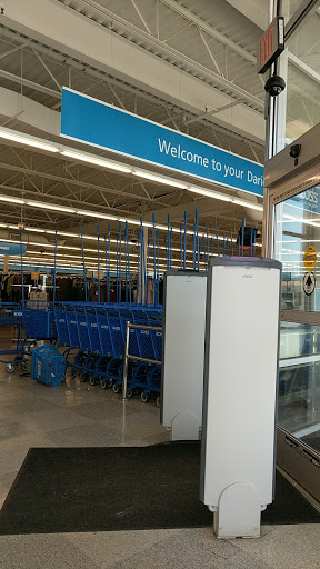 Clothing Store «Ross Dress for Less», reviews and photos, 7511 Lemont Rd, Darien, IL 60561, USA