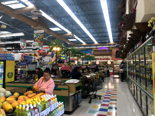 Supermarket «Vallarta Supermarkets», reviews and photos, 16107 Victory Blvd, Van Nuys, CA 91406, USA