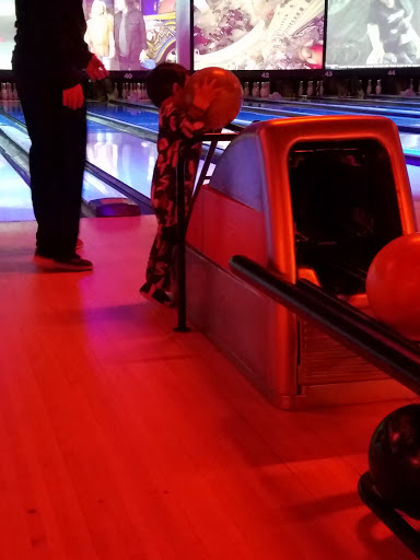 Bowling Alley «Bowlero San Jose», reviews and photos, 5420 Thornwood Dr, San Jose, CA 95123, USA