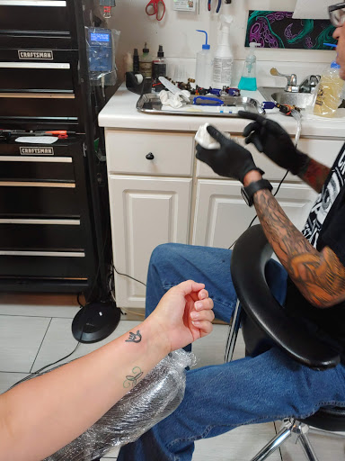 Tattoo Shop «Inkwell Tattoos», reviews and photos, 10603 Lincoln Trail, Fairview Heights, IL 62208, USA